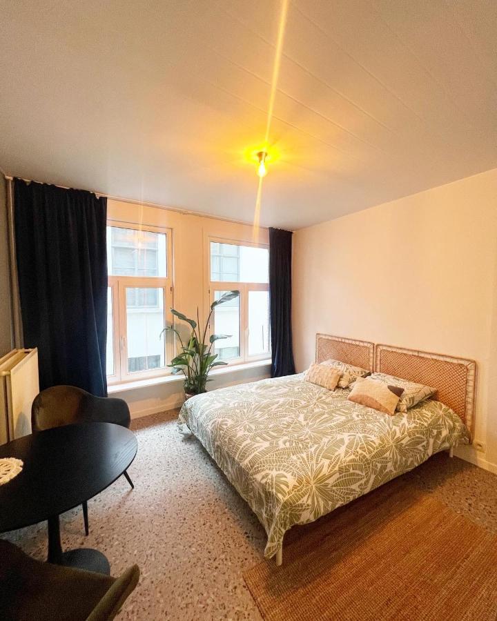 Antwerp Suites Екстер'єр фото
